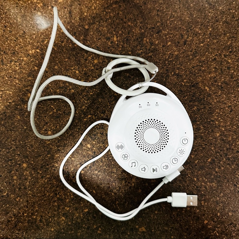 White noise machine